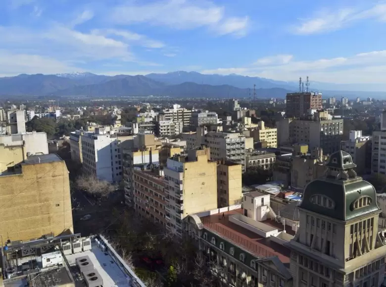 1497003581309ciudad mendoza clima (1)