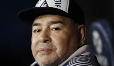 maradona(15)