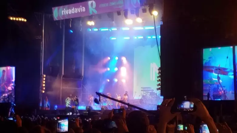 rivadavia canta al pais
