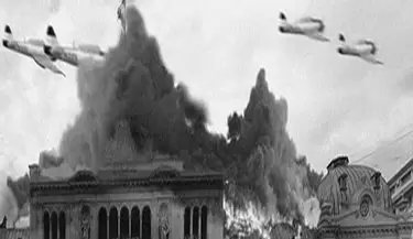 Bombardeo a Plaza de Mayo 1955