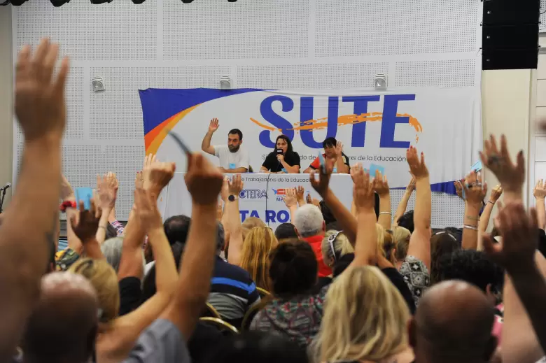Paritarias-sute-gobierno