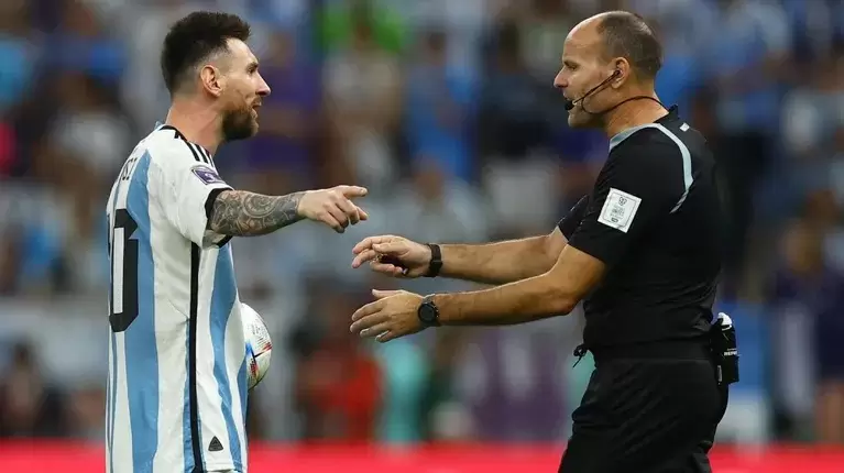 Messi arbitro