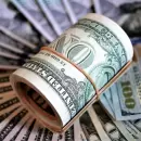 Pegaron un salto el dólar blue y el oficial en Mendoza y se alejaron de los 1.400 pesos
