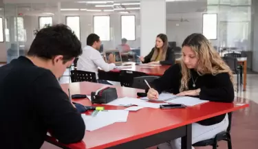alumnos uncuyo