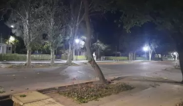 Contin�a el viento Zonda en Mendoza y advierten por nevadas en la cordillera