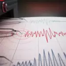 Fuerte sismo de 7,5 sacudi� el sur de Chile: emiten alerta de tsunami y evac�an zonas costeras
