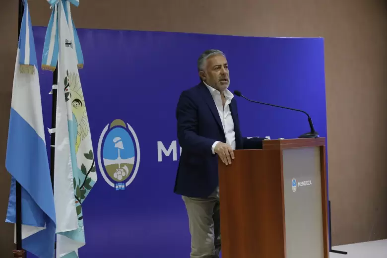 Cornejo y Garc�a Zalazar abrieron el ciclo lectivo 2024 en San Rafael