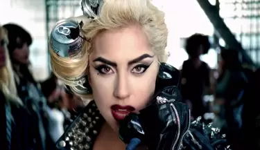 lady gaga t