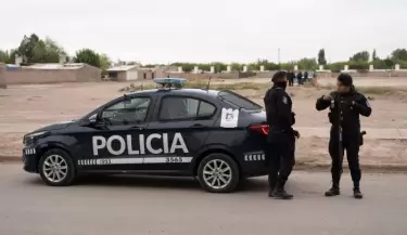 policias