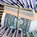 Cayó otra vez el valor del dólar blue en Mendoza, pero ahora quedó por encima del oficial