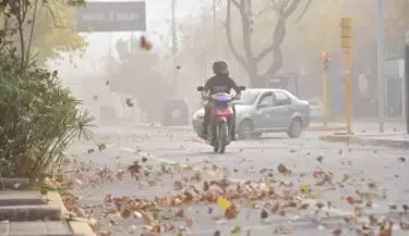 Mendoza bajo alerta amarilla por viento Zonda