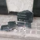 Rompieron la placa en homenaje a la madre del primer caído en Malvinas