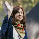 La Justicia le pide a Migraciones reforzar los controles para que Cristina no salga del país