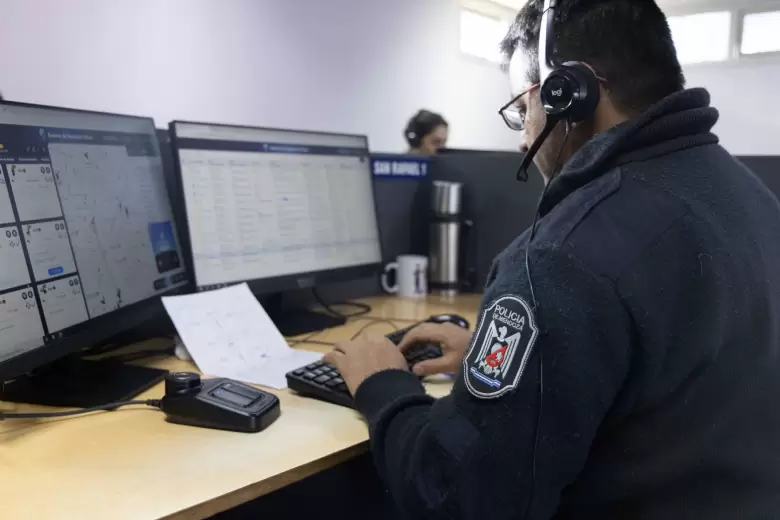 POLICIA DE MENDOZA