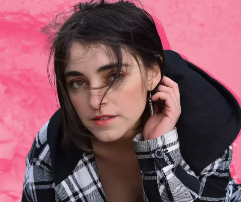 Juliana Bocci, escritora mendocina de poesía oral