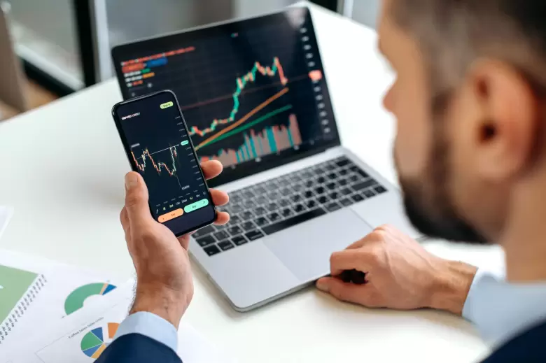 ECONOMÍA FINANZAS