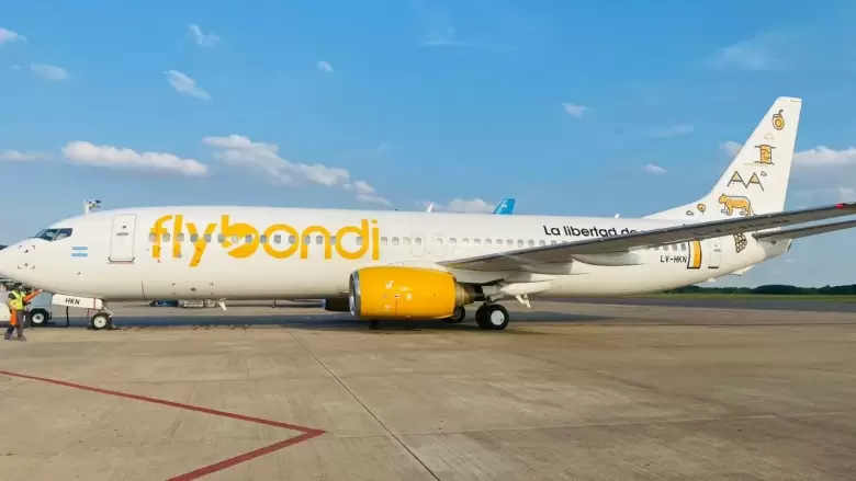 avion flybondi