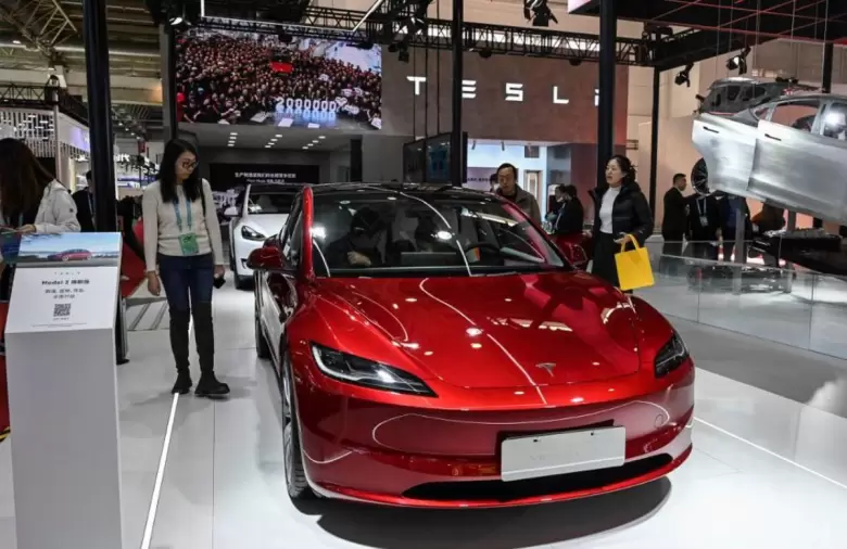 auto tesla 5
