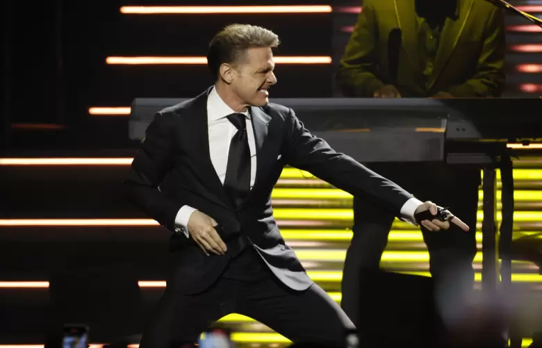 luis miguel