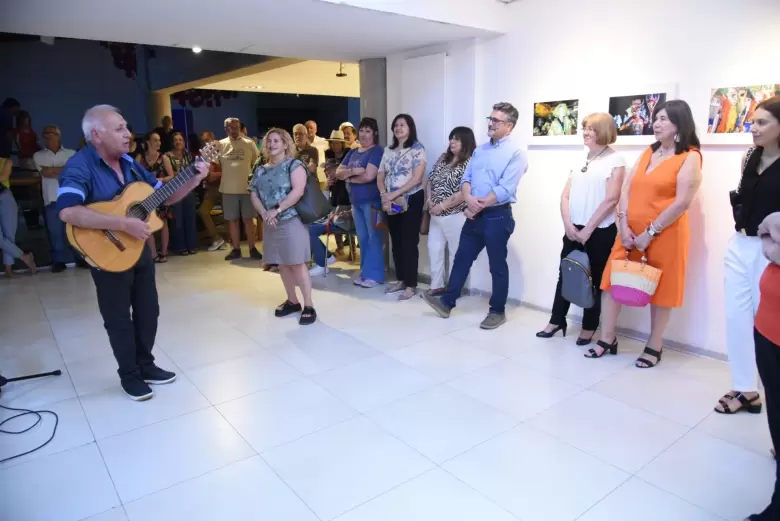 MUESTRA FOTOGRÁFICA GUAYMALLÉN