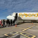 Flybondi fue sancionada con una multa millonaria por miles de reclamos y cancelaciones de vuelos