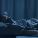 Dormir menos de seis horas aumenta el riesgo de demencia en adultos
