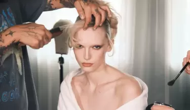 alex consani modelo moda w