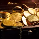 Encuentran un tesoro arqueol�gico de m�s de 2000 a�os con metales preciosos, joyas y coronas en Italia