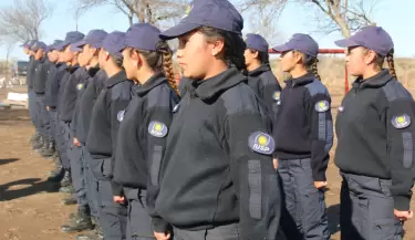 policias