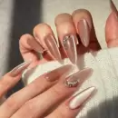 Cat Eye Nails: la tendencia de u�as que arrasar� estas fiestas