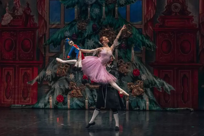 cascanueces_clara_1_ballet_claÌsico_internacional