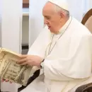 A un mes de su internación, cómo sigue la salud del papa Francisco