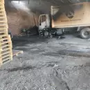 Lavalle: un incendio arrasó vehículos y maquinarias del municipio