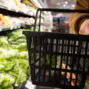 Precios congelados y prepagas que retroceden: c�mo se reacomoda la econom�a