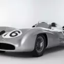 Subastan una histórica "Flecha de Plata" de Fangio por un monto millonario