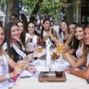 Las aspirantes al cetro de Godoy Cruz se capacitaron en la elaboración de cervezas
