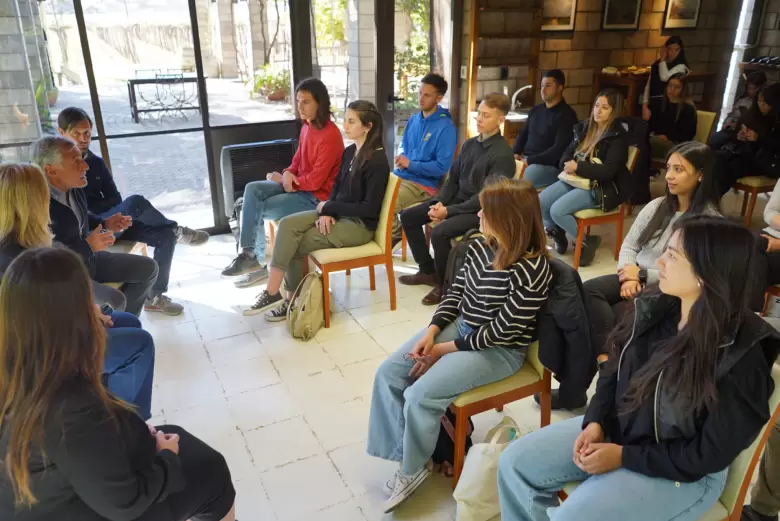 Programa Enlace y Enlace Joven tendrán aumento en febrero