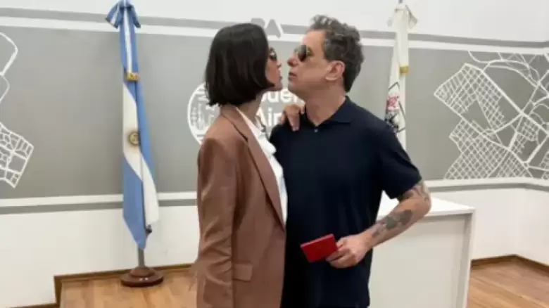 Andr�s Calamaro se cas� por tercera vez