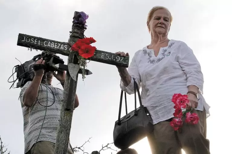 La madre de Jos� Luis Cabezas