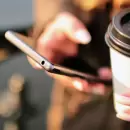 Por qué deberías apagar el Wi-Fi de tu celular cuando estás fuera de casa: esto tenés que saber