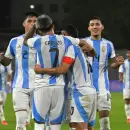 (Videos) En un partido con lluvia de goles, la Argentina derrotó a Uruguay por el hexagonal