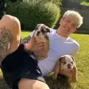Garnacho perdió a sus perros y una fanática del Manchester los encontró: cuál fue la recompensa