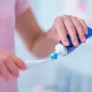 Proh�ben una reconocida pasta dental tras m�s de 11 mil casos de efectos adversos en Brasil y Argentina