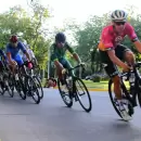Un peruano se llev� por primera vez la Vuelta de Mendoza, en un final emocionante