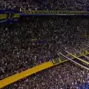 (Videos) Entre silbidos, aplausos y cantos picantes, así recibieron los hinchas a Boca