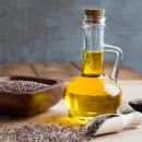 El aceite económico y rico en omega-3 que reemplaza al de oliva y girasol