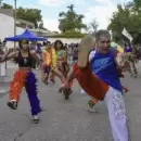 Más de treinta comparsas coparon la calle Mitre en Guaymallén para celebrar el Carnaval