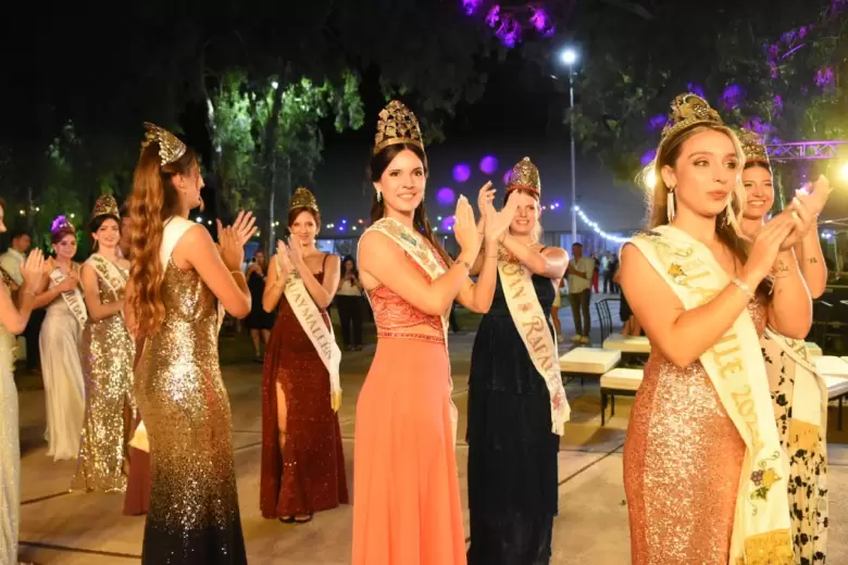 Brindis de las Reinas en San Martín