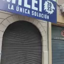 (Video) En repudio a Javier Milei, atacaron la sede del Partido Dem�crata