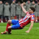 Bombazo: la IFAB cambió las reglas por el doble toque en el penal de Julián Álvarez